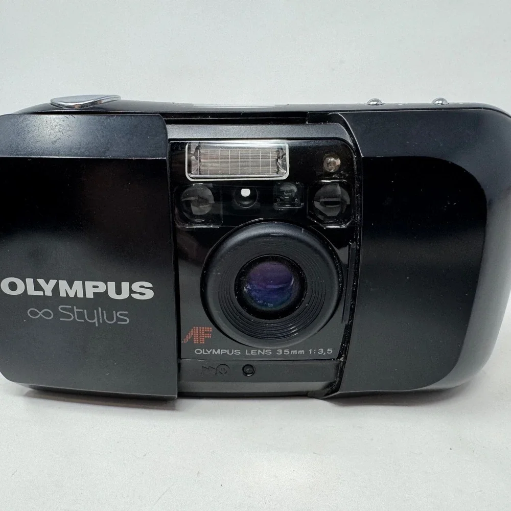 Olympus Infinity Stylus 35mm Film Camera 35mm f/3.5 Lens with Case Manual Tested
